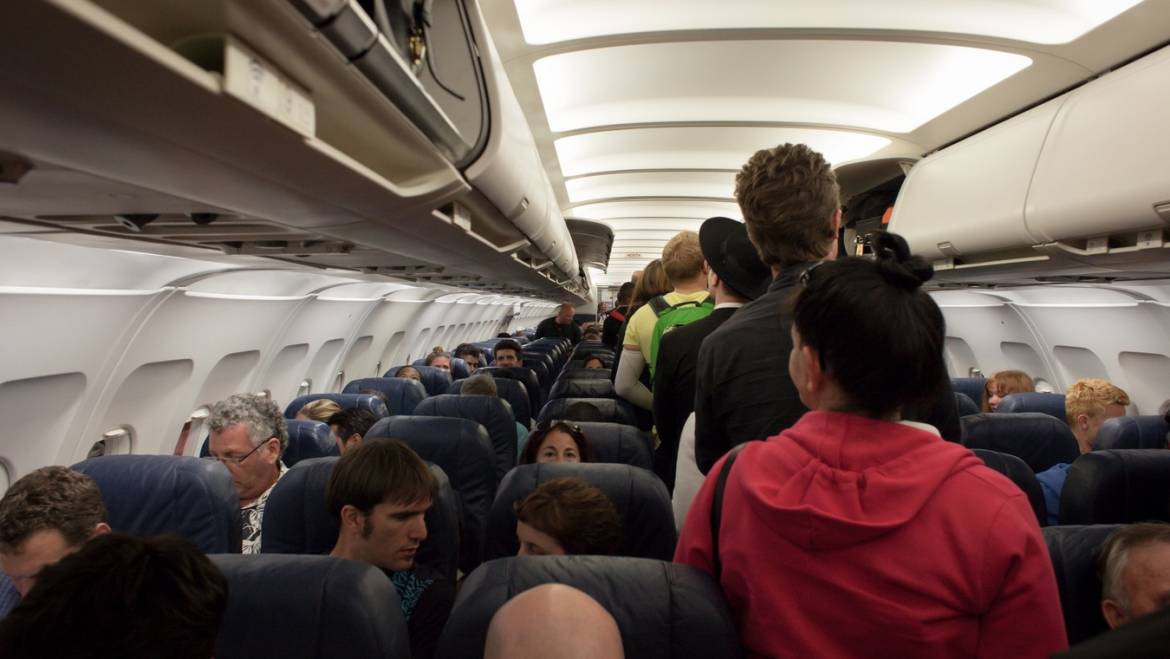 Coneix els seus drets quan viatja amb avió?