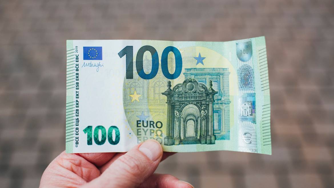 COVID-19. Com presentar l’impost sobre societats si el període impositiu no coincideix amb l’any natural i el volum d’operacions no és superior a 600.000 € en 2019?