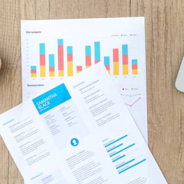Com es comptabilitzen les despeses d’exercicis anteriors?