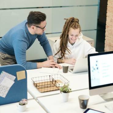 Ajuts i subvencions per a empreses i pimes