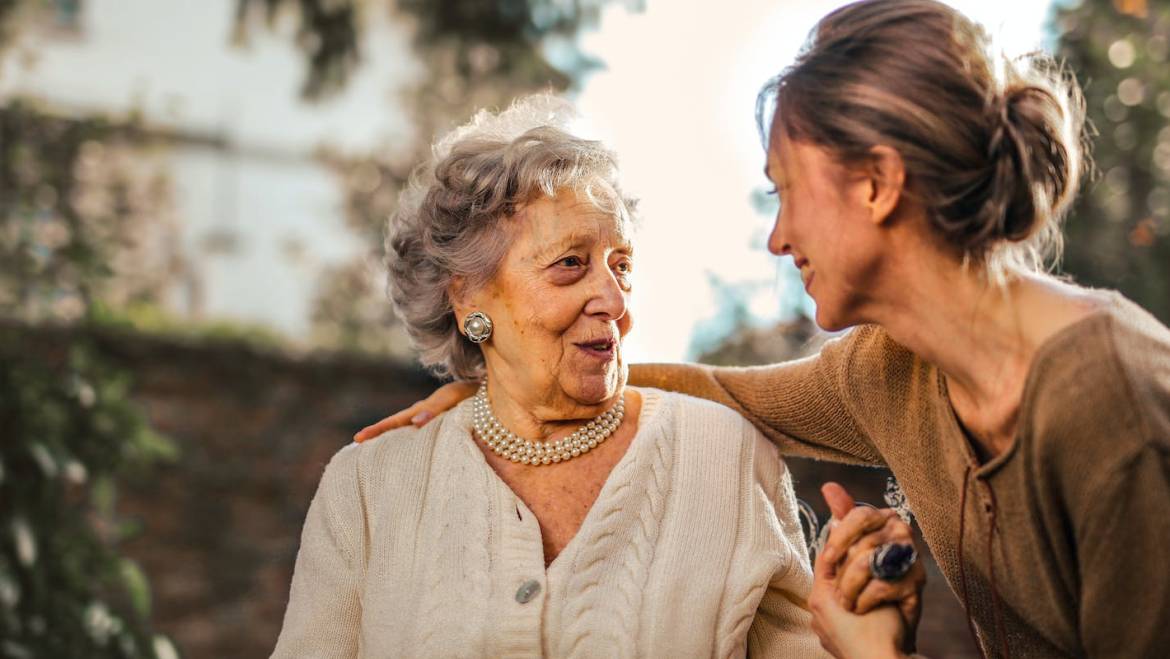 Revalorización de pensiones, prohibición de despidos, prórroga del salario mínimo interprofesional y otras novedades laborales para el año 2024