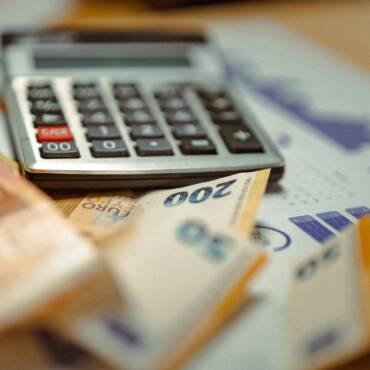 Ajuts i subvencions per a empreses i pimes