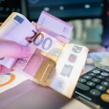 Principals novetats en l’IRPF, impost sobre societats i l’IVA per a 2025