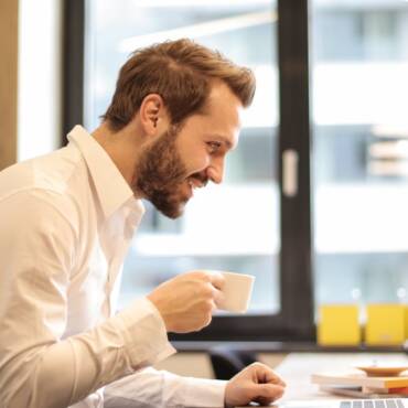 Treballa per a més d’una empresa o combina ocupació i negoci? Això és el que la Seguretat Social no li explica clarament