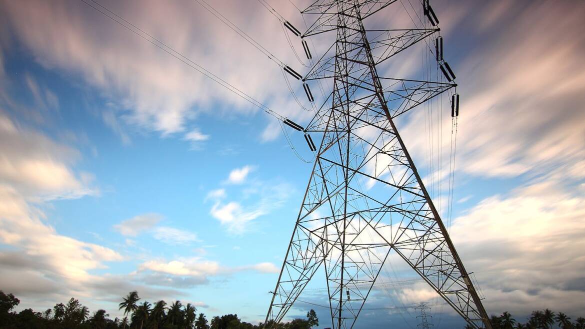 Qui paga els plats trencats després de la gran apagada elèctrica? Conegui els seus drets i possibilitats de reclamació