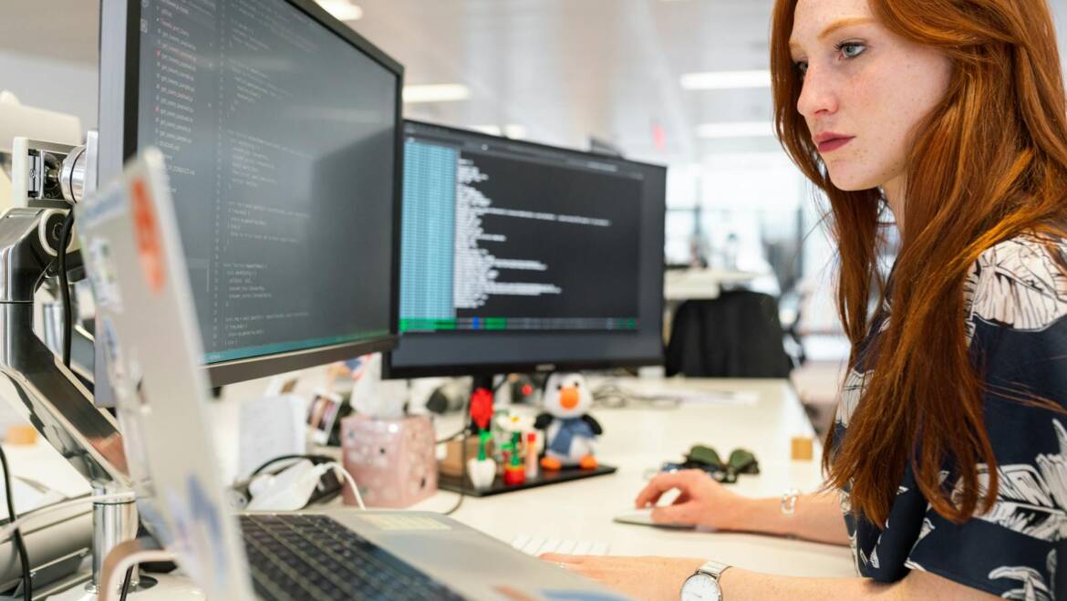 Modernitza, digitalitza i creix: aprofita la Línia ICO MRR Empreses i Emprenedors