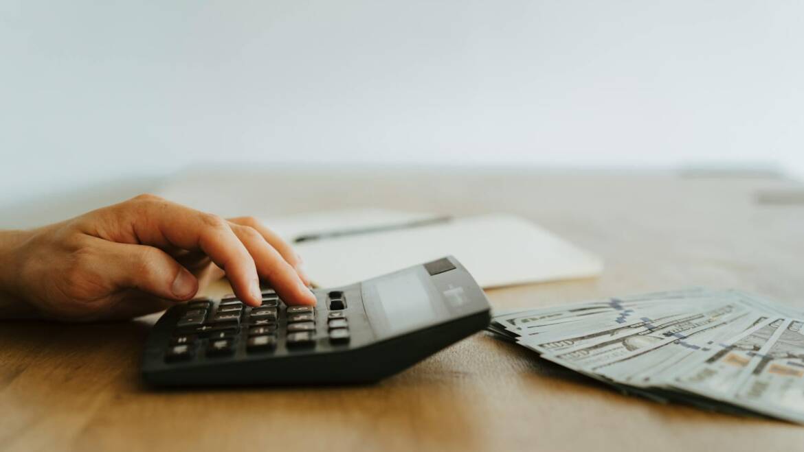 Obligaciones fiscales octubre – noviembre 2025