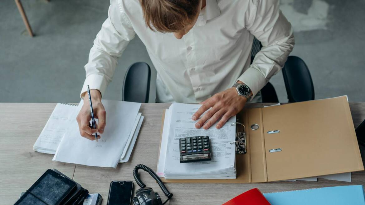 Operaciones vinculadas: noviembre es el mes clave para informar a Hacienda