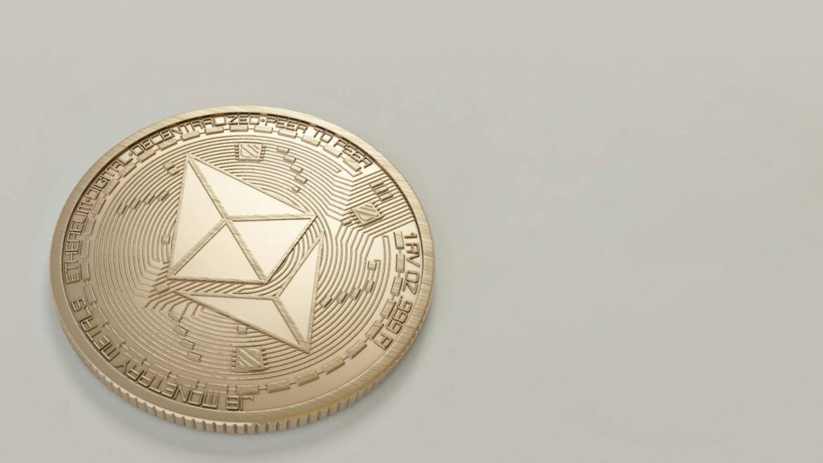 Fins al 31 de març té de termini per a presentar el model 721 “Declaració informativa sobre monedes virtuals situades a l’estranger”.