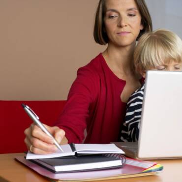 Permisos per cures, els dies del conveni s’afegeixen als cinc dies legals?